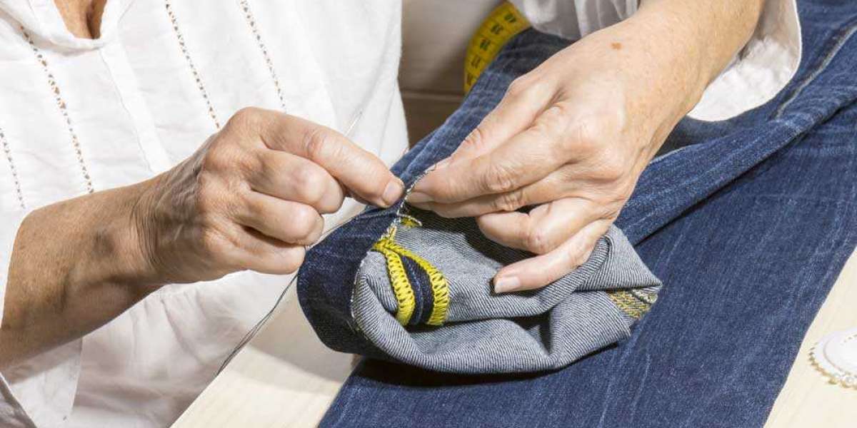 Clothing Alteration Services Designed for the Perfect Fit